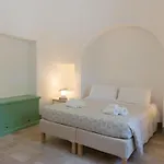 Semesterbostad Trulli In Itria Valley With Infinity Pool
