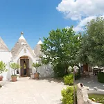 Semesterbostad Trulli In Itria Valley With Infinity Pool *