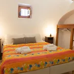 Trulli In Itria Valley With Infinity Pool *