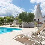 Semesterbostad Trulli In Itria Valley With Infinity Pool *