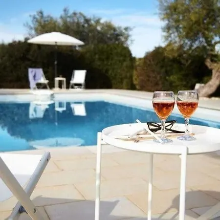 بيت للعطل Trulli In Itria Valley With Infinity Pool *