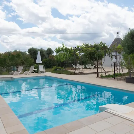 Feriehus Trulli In Itria Valley With Infinity Pool