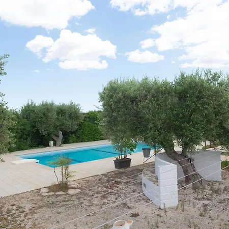 Trulli In Itria Valley With Infinity Pool *