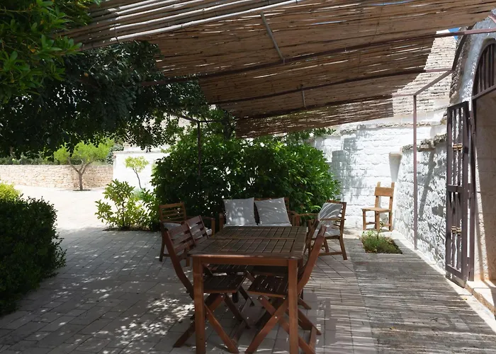 Trulli In Itria Valley With Infinity Pool Cisternino