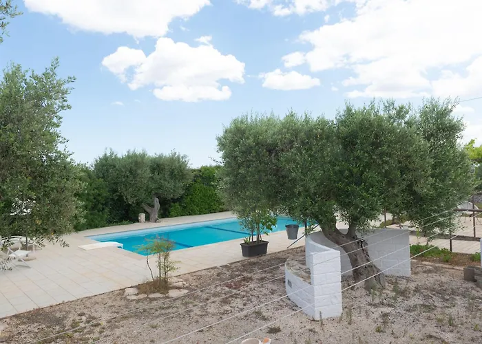 Trulli In Itria Valley With Infinity Pool *