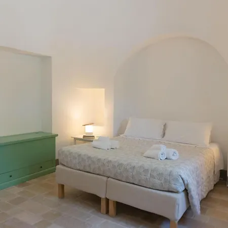 Ferienhaus Historic Trulli Azzalema In