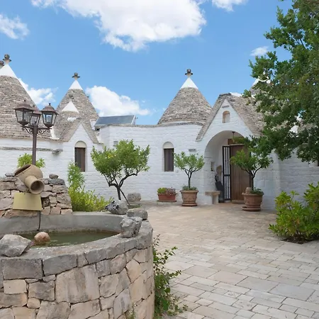 Historic Trulli Azzalema In Ferienhaus Cisternino